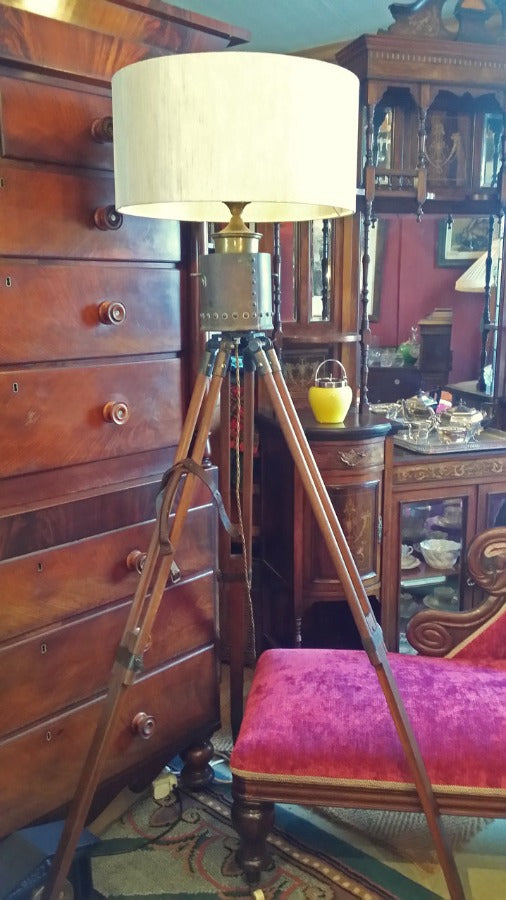 Theodolite Tripod Light