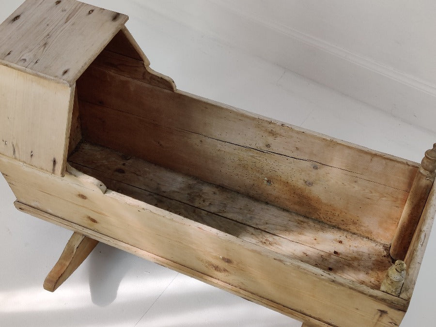 19thC Pine Crib