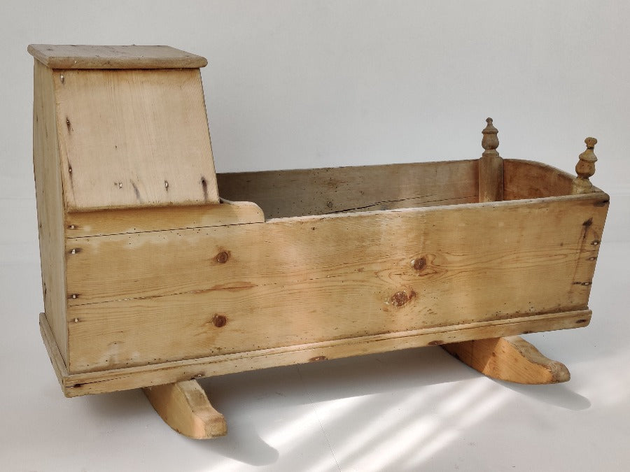 19thC Pine Crib