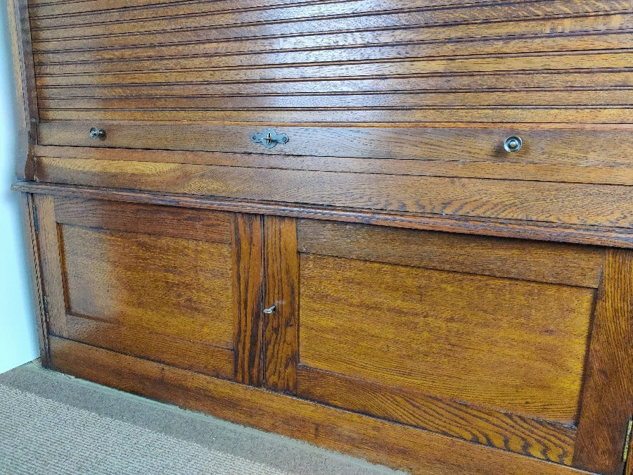 Multi-Drawer Cabinet - Vintage