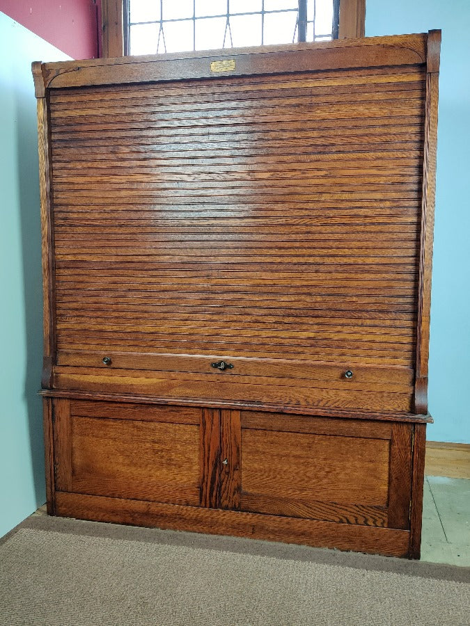 Multi-Drawer Cabinet - Vintage