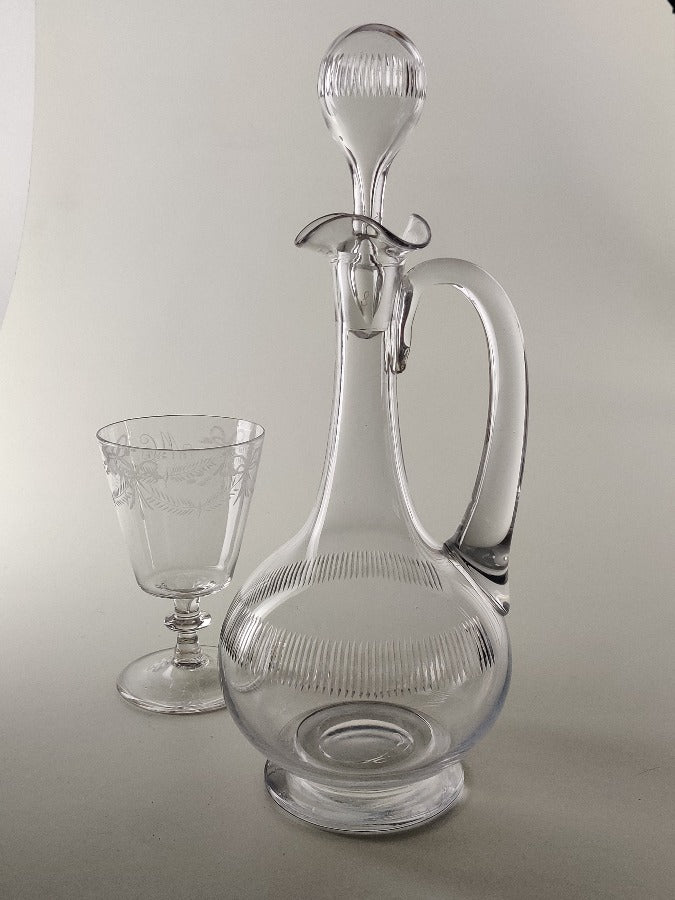 Claret Jug - Stylish Decanter