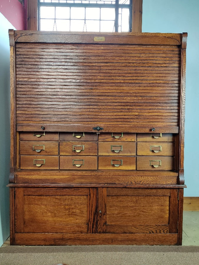 Multi-Drawer Cabinet - Vintage